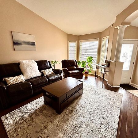 Saskatoon Lashyn Cove Homestay Extérieur photo