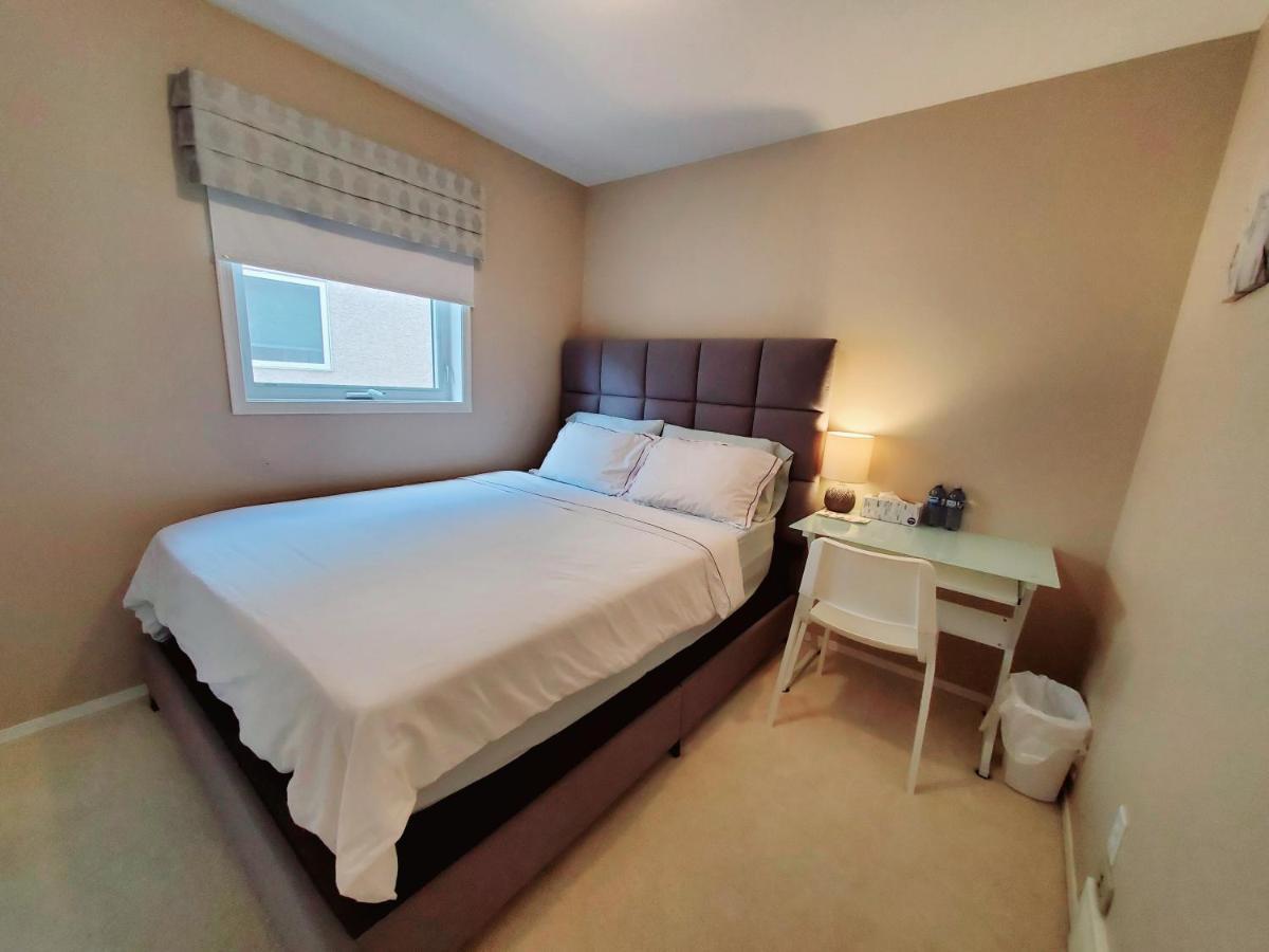 Saskatoon Lashyn Cove Homestay Extérieur photo