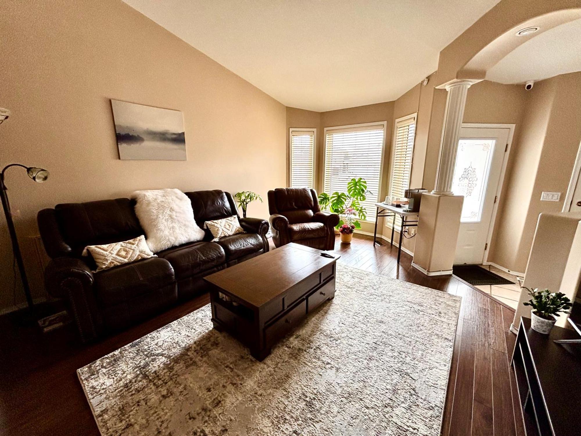 Saskatoon Lashyn Cove Homestay Extérieur photo